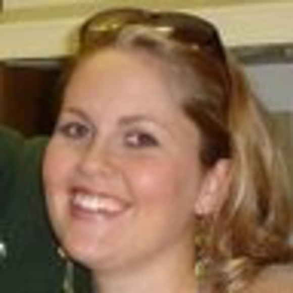 Meet your Posher, Amanda - Picture 1 of 1